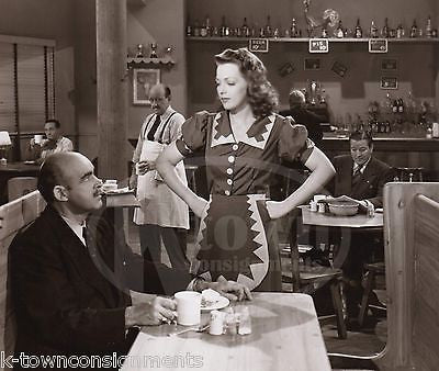 FEAR MOVIE SPUNKY DINER WAITRESS ACTRESS VINTAGE MOVIE STILL PHOTOGRAPH - K-townConsignments