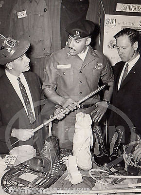 AFRICAN AMERICAN US PARATROOPER GRAVES VINTAGE MILITARY SNAPSHOT PHOTOS - K-townConsignments