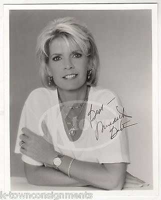MEREDITH BAXTER FAMILY TIES TV & MOVIE ACTRESS ORIGINAL AUTOGRAPH SIGNED PHOTO - K-townConsignments