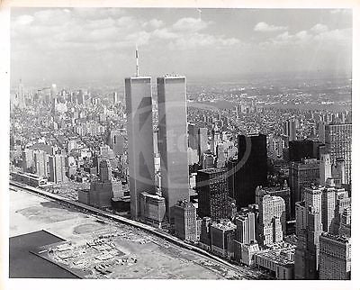 WORLD TRADE CENTER BUILDINGS NEW YORK CITY VINTAGE 1980 PORT AUTHORITY PHOTO - K-townConsignments