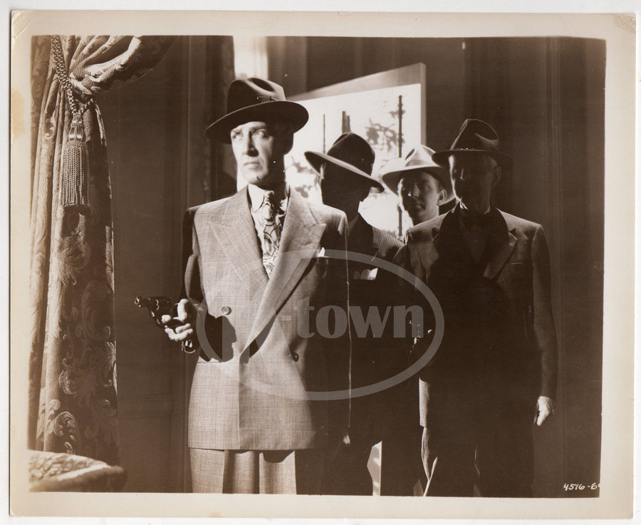 DETECTIVE KITTY O'DAY MOVIE ACTORS STICK-UP SCENE VINTAGE MOVIE STILL PHOTO - K-townConsignments