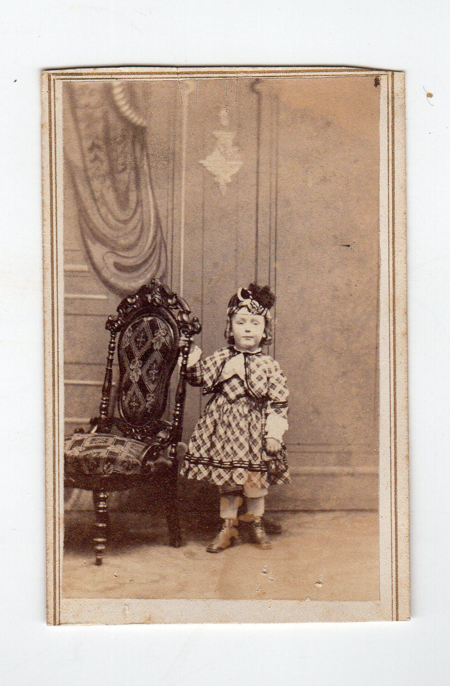 LELIA PERLEY C. S. GERMAN PHOTOGRAPHER CDV PHOTOS LOT - GREAT FASHION DRESS - K-townConsignments