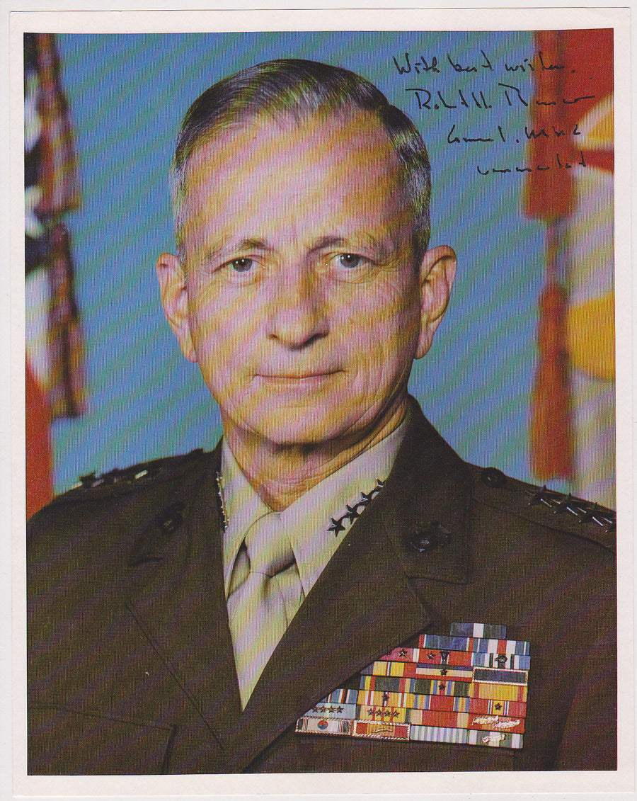FOUR STAR GENERAL ROBERT BARROW MARINE CORPS ORIGINAL AUTOGRAPH SIGNED PHOTO - K-townConsignments