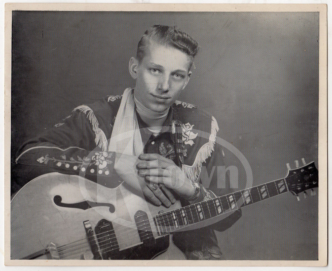 YOUNG COUNTRY WESTERN MUSIC SINGER ROSE FLOWER SHIRT VINTAGE PROMO PHOTO PRINT - K-townConsignments