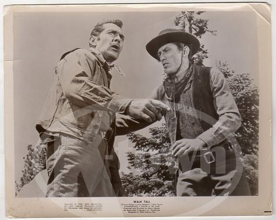 WILLARD PARKER KENT TAYLOR WALK TALL MOVIE ACTORS VINTAGE MOVIE STILL PHOTO - K-townConsignments