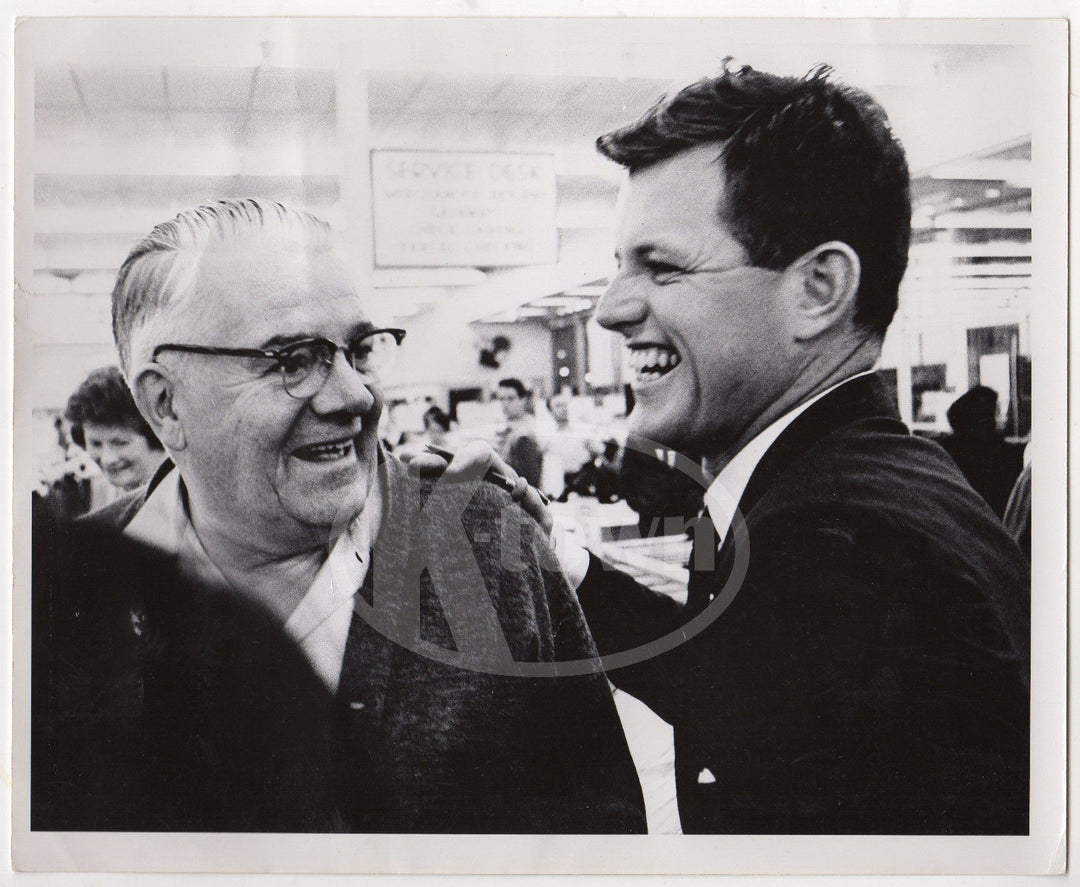 TED KENNEDY CANDID LAUGHING SHOT VINTAGE NEWS PRESS PHOTOGRAPH 1972 - K-townConsignments
