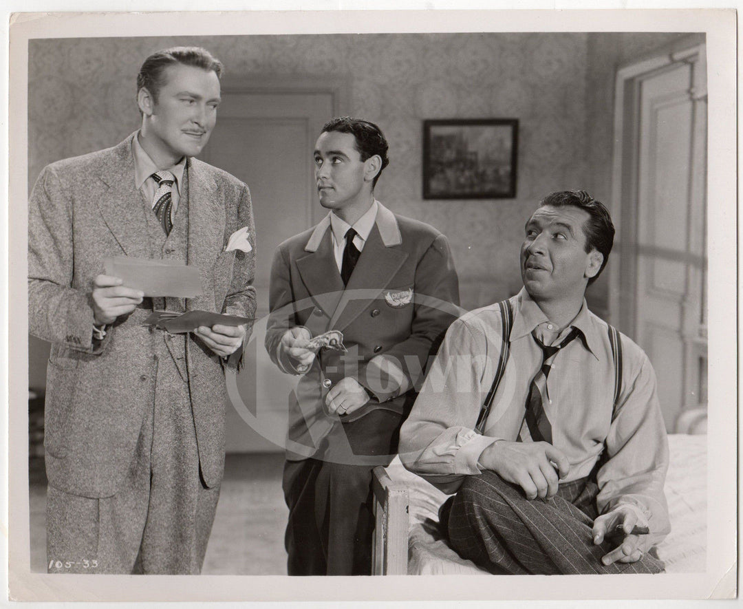 FRENCH KEY MOVIE ACTORS SCENE VINTAGE MOVIE STILL PHOTOGRAPH 1946 - K-townConsignments