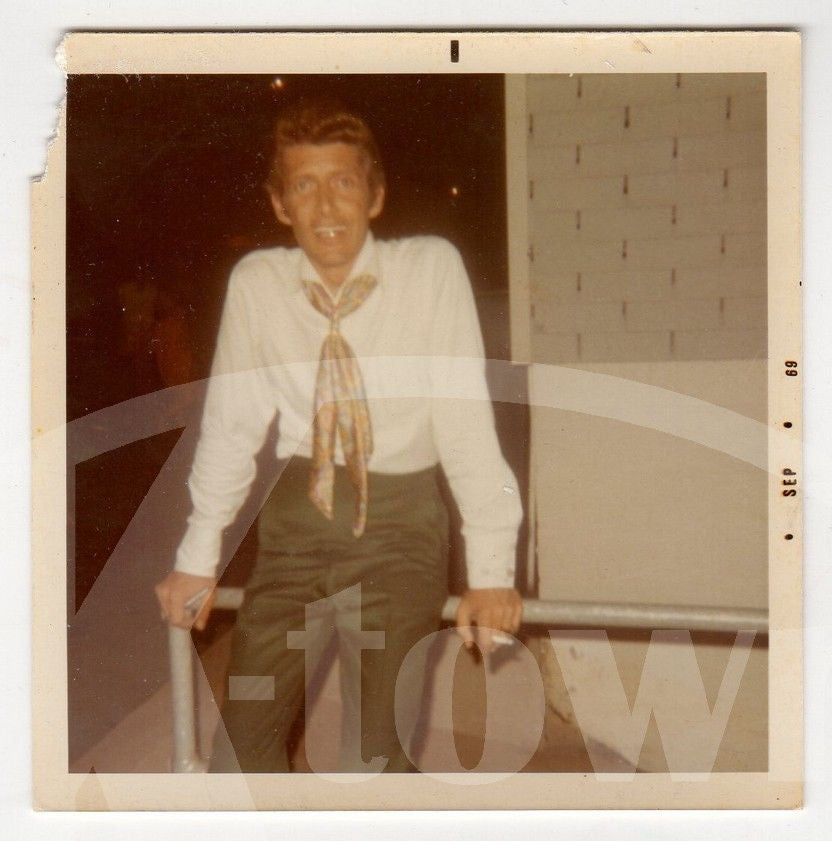 DELL REEVES COUNTRY WESTERN MUSIC SINGER ORIGINAL VINTAGE SNAPSHOT PHOTO 1969 - K-townConsignments