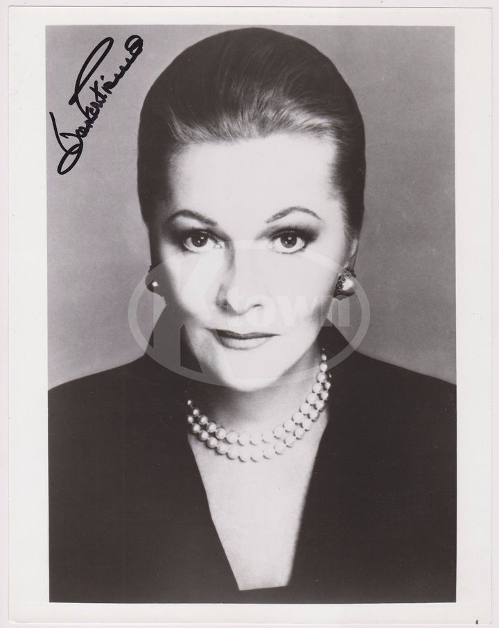 JOAN FONTAINE HITCHCOCK MOVIE ACTRESS VINTAGE AUTOGRAPH SIGNED PROMO PHOTO - K-townConsignments