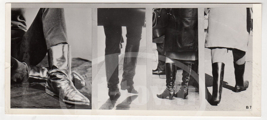 LADIES LEATHER BOOTS VINTAGE WOMENS FASHION MODELING 1970s ADVERTISING PHOTO - K-townConsignments