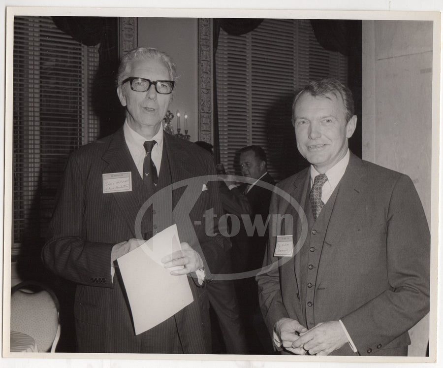 JAMES MITCHELL CHASE MANHATTAN BANK VICE PRESIDENT VINTAGE MILITARY FILE PHOTO - K-townConsignments