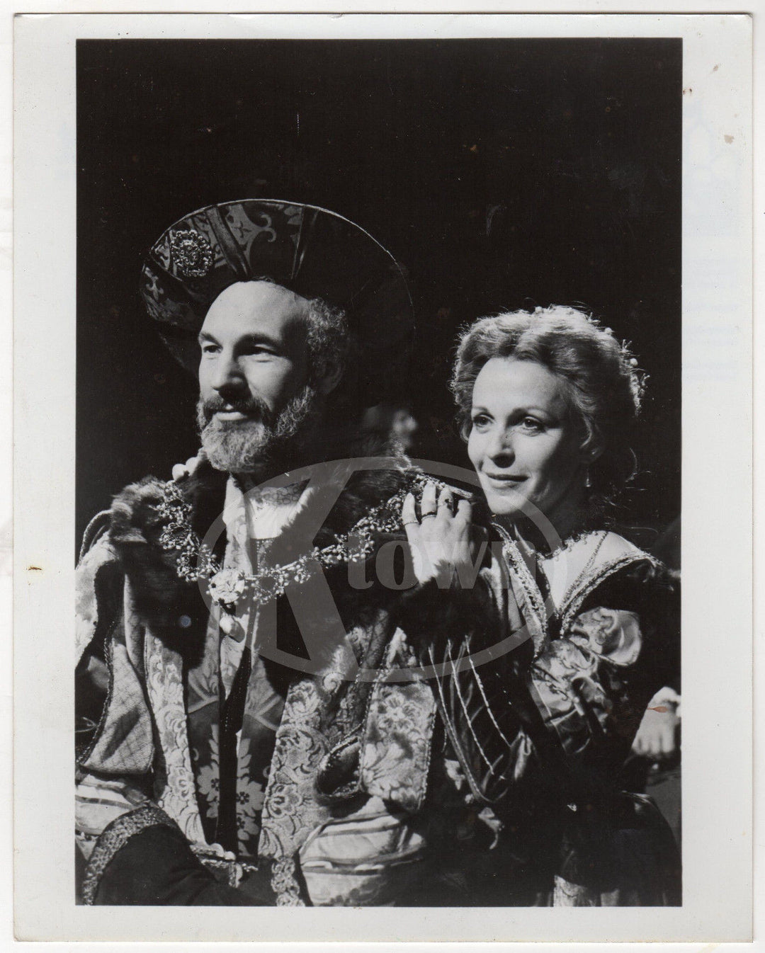 PATRICK STEWART KING CLAUDIUS ACTOR VINTAGE SHAKESPEARE HAMLET STAGE PHOTO - K-townConsignments