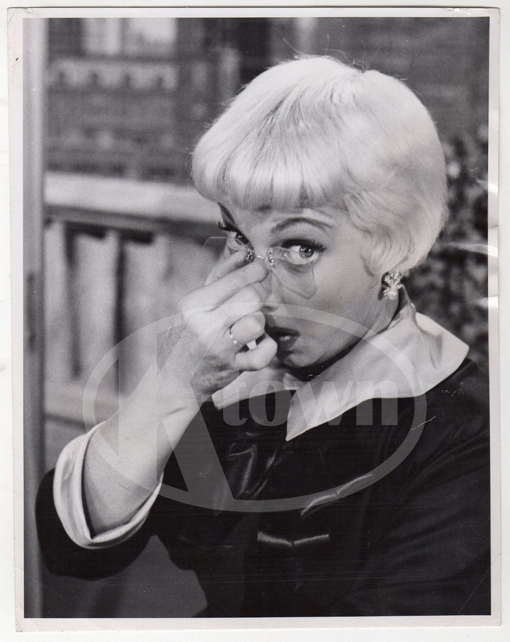LUCILLE BALL I LOVE LUCY TV & MOVIE ACTRESS VINTAGE STUDIO PROMO PHOTOGRAPH - K-townConsignments