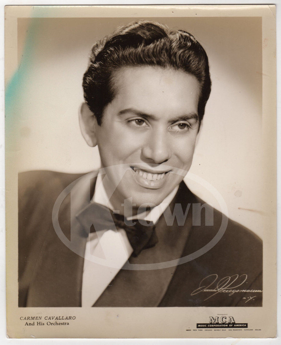 CARMEN CAVALLARO BIG BAND MUSIC SINGER VINTAGE MCA STUDIO PROMO PHOTOGRAPH - K-townConsignments