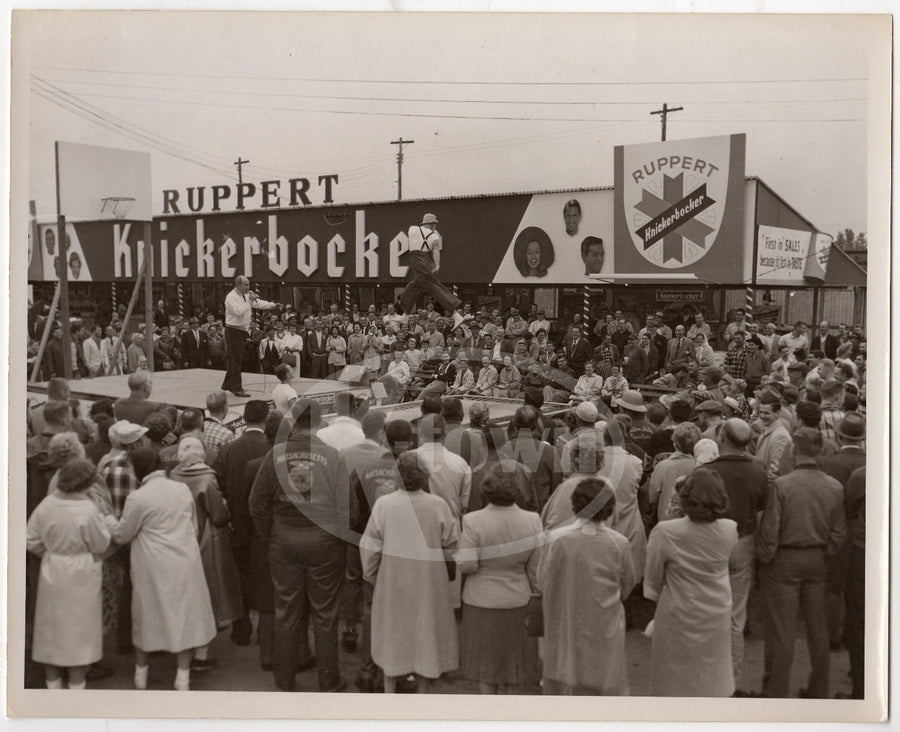 RUPPERT KNICKERBOCKER BEER DANCE STAGE PARADE VINTAGE ADVERTISING SNAPSHOT PHOTO - K-townConsignments