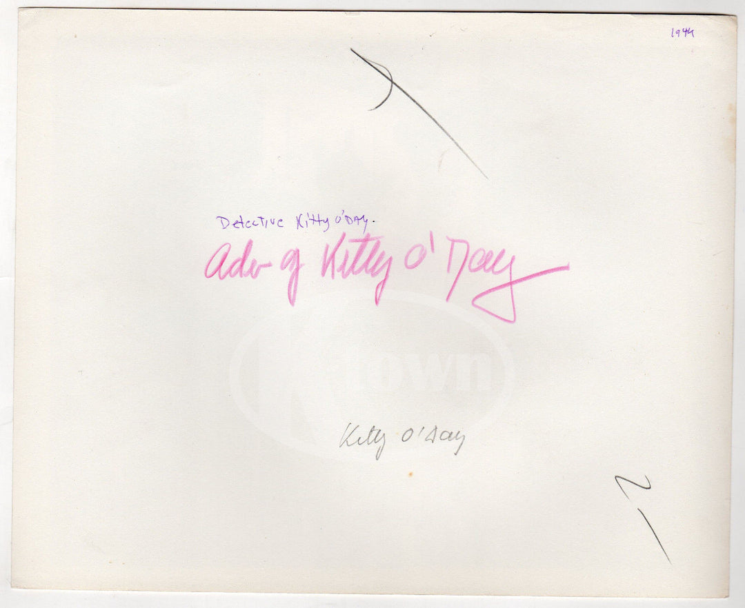 DETECTIVE KITTY O'DAY MOVIE ACTORS STICK-UP SCENE VINTAGE MOVIE STILL PHOTO - K-townConsignments