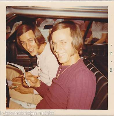 HAGAR TWINS COUNTRY MUSIC SINGER ORIGINAL FAN CONCERT SNAPSHOT PHOTOS LOT - K-townConsignments