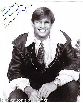 MICHAEL YORK AUSTIN POWERS MOVIE ACTOR ORIGINAL AUTOGRAPH SIGNED PHOTO 8x10 - K-townConsignments