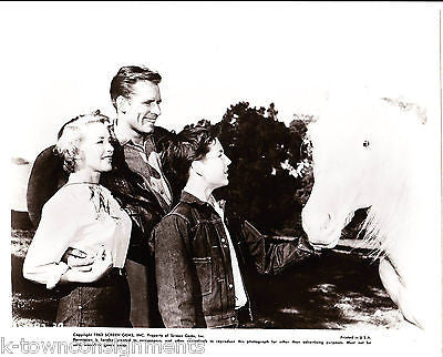 PHILIP CAREY DOROTHY PATRICK VINTAGE THE OUTLAW STALLION MOVIE STILL PHOTO - K-townConsignments