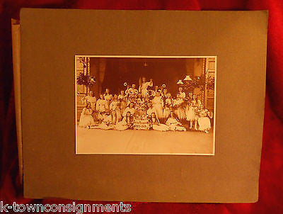 ZUSTER PEEREBOOM 1893-1918 ANTIQUE PHOTO OF TEEN GIRLS IN STAGE COSTUME - K-townConsignments