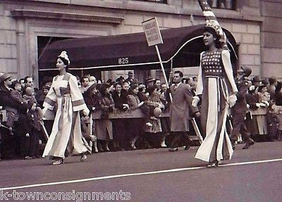 LYONS CLUB INTERNATIONAL PARADE FLOAT VINTAGE PATRIOTIC SNAPSHOT PHOTOS - K-townConsignments