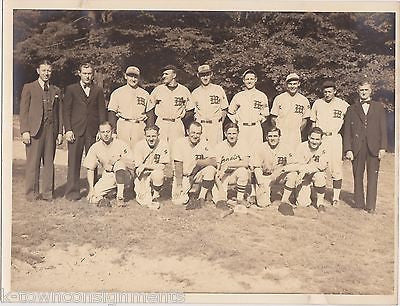 EARLY AMERICAN BASEBALL SUBURBAN LEAGUE CHAMPIONS ANTIQUE TEAM GROUP PHOTO 1937 - K-townConsignments