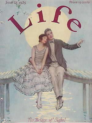 MOONLIT YOUNG LOVERS DAVIS COVER ART GRAPHIC ILLUSTRATED LIFE MAGAZINE 1925 - K-townConsignments