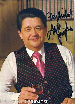 MAX GREISSER BAVARIAN FOLK SINGER & ACTOR VINTAGE AUTOGRAPH SIGNED PHOTO - K-townConsignments