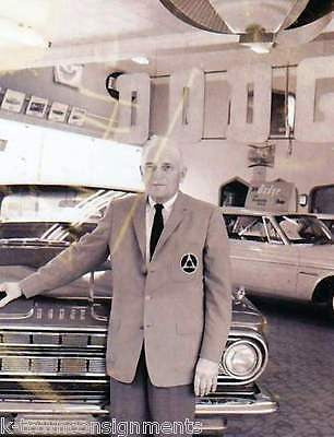 DODGE AUTOMOBILE DEALERSHIP INTERIOR VINTAGE SNAPSHOT PHOTO WITH CARS - K-townConsignments