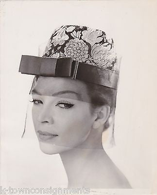 LILLY DACHE MODEL NANCY WESTBROOK VINTAGE VEILED HAT SIDE GLANCE FASHION PHOTO - K-townConsignments