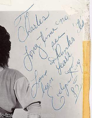 EVELYN CHAMPAGNE KING R&B MUSIC VINTAGE AUTOGRAPH SIGNED STUDIO PROMO PHOTO - K-townConsignments