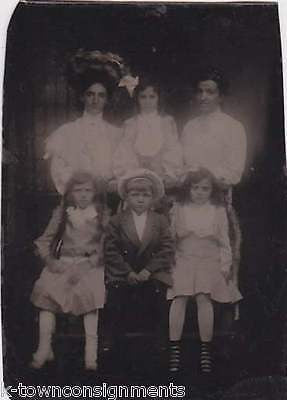 MOTHERS & CHILDREN VICTORIAN DRESS ANTIQUE TINTYPE PHOTOS W/ SCENIC BACK-DROP - K-townConsignments