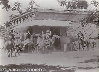 1960s WESTERN COWBOY ACTOR VINTAGE HORSE-BACK GUN FIGHT MOVIE STILL PHOTO - K-townConsignments