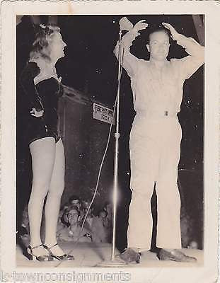 BOB HOPE FIRING GUNS DANCING ACTRESS & SINGER ON STAGE VINTAGE SNAPSHOT PHOTOS - K-townConsignments