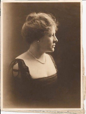 MRS GEORGE DYER PRESS PHOTO CHAIRMAN TEA GARDEN COMMITTEE NEW YORK VINTAGE - K-townConsignments