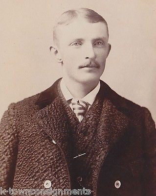 MAN IN UNUSUAL FANCY FUR COAT VEST & TIE FASHION ANTIQUE CABINET CARD PHOTOGRAPH - K-townConsignments