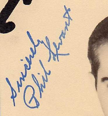 PHIL LEVANT BIG BAND MUSICIAN AUTOGRAPH SIGNED PHOTO - K-townConsignments