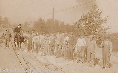 BUNKER HILL RAILROAD AMERICAN & IMMIGRANT RAIL WORKERS & FORMAN ANTIQUE PHOTO - K-townConsignments