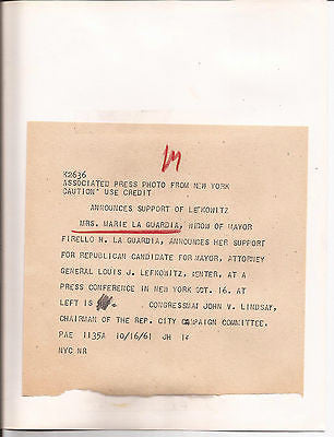 MARIE LA GUARDIA PRESS PHOTO LOUIS LEFKOWITZ MAYOR FIORELLO LA GUARDIA 1961 - K-townConsignments