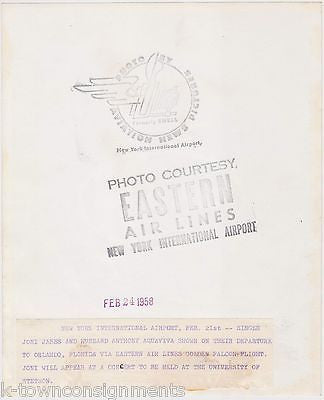 JONI JAMES ANTHONY AQUAVIVA EASTERN AIRLINES GOLDEN FALCON FLIGHT VINTAGE PHOTO - K-townConsignments