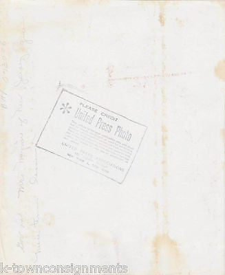 GOVERNOR MEYNER & TWINS VINTAGE POLITICAL PRESS PHOTO - K-townConsignments