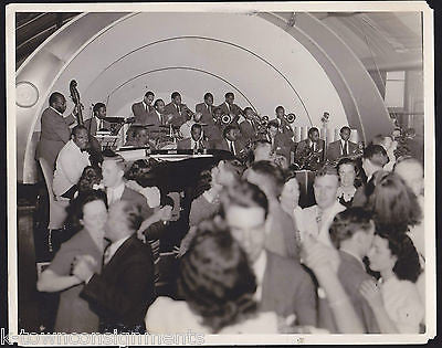 COUNT BASIE ORCHESTRA WWII BOSTON MA VINTAGE DRIGGS PHOTO BY ALEXANDER MARSHARD - K-townConsignments