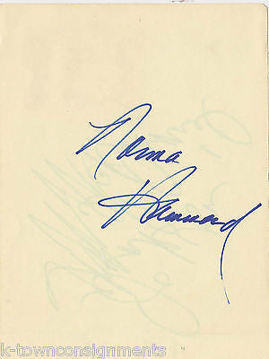 MEL McDANIEL / NORMA HAMMOND COUNTRY MUSIC SINGERS VINTAGE AUTOGRAPH SIGNED PAGE - K-townConsignments