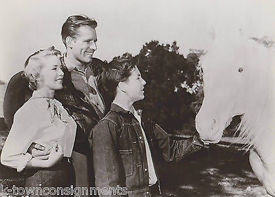 PHILIP CAREY DOROTHY PATRICK VINTAGE THE OUTLAW STALLION MOVIE STILL PHOTO - K-townConsignments