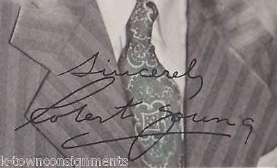 ROBERT YOUNG MOVIE ACTOR VINTAGE FACSIMILE AUTOGRAPH STUDIO PROMO PHOTO - K-townConsignments
