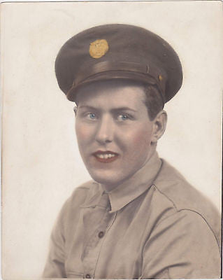 US MILITARY MAN IN ARMY UNIFORM HAND COLORED PHOTO - K-townConsignments