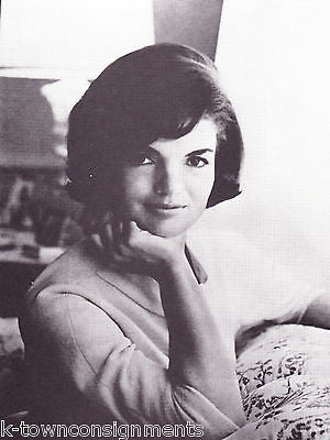 Jacqueline Kennedy US First Lady Vintage Portrait Gallery Poster Photo Print - K-townConsignments