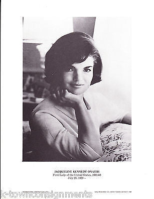 Jacqueline Kennedy US First Lady Vintage Portrait Gallery Poster Photo Print - K-townConsignments