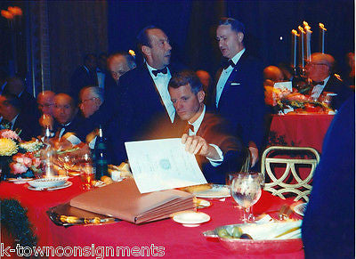BOBBY KENNEDY VINTAGE POLITICAL DINNER PRESS PHOTO - K-townConsignments