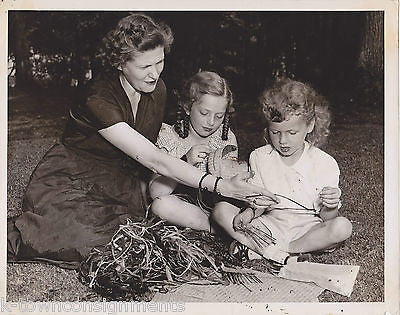 CAMP FIRE GIRLS USA YOUNG LADIES IN UNIFORM VINTAGE PROMO PHOTOS LOT - K-townConsignments